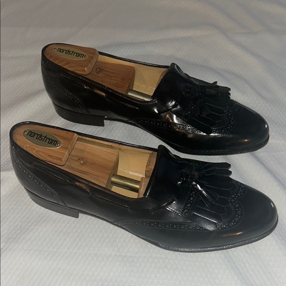 Salvatore Ferragamo Glossy Black Tassel Loafers Leather Upper 10 B - Picture 1 of 16